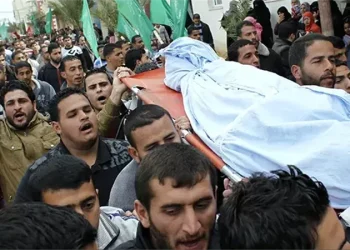 غزة تنزف.. 25 شهيدًا وعشرات المفقودين في غارات إسرائيلية مستمرة