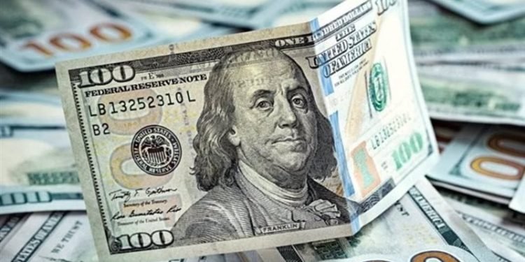 سعر صرف الدولار اليوم الأحد في البنوك المصرية