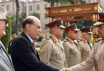  السيسي يُنيب وزير الدفاع للمشاركة في إحياء الذكرى السنوية لرحيل جمال عبد الناصر