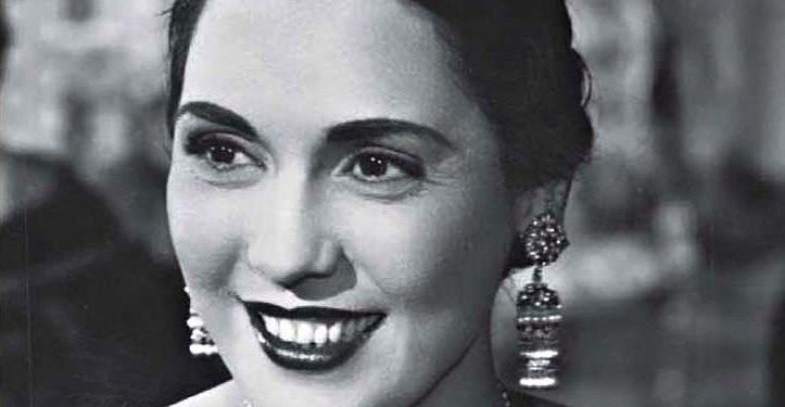 تحية كاريوكا بين الحب والفن والنشاط الاجتماعي.. قصة حياة مليئة بالأحداث