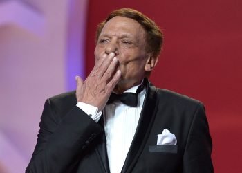 لماذا رفضت هذه الفنانة تقبيل عادل إمام!