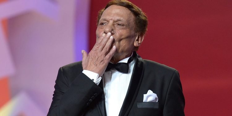 لماذا رفضت هذه الفنانة تقبيل عادل إمام!