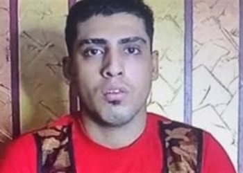 مقدمة برامج تتنازل عن قضيتها ضد التيك توكر كروان مشاكل