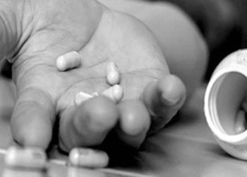 أمين مخزن ينهي حياته بتناول سم الفئران ببولاق الدكرور