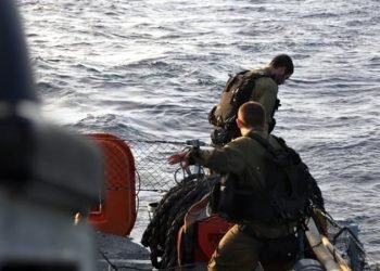 الاحتلال الإسرائيلي يعتقل 7 صيادين قبالة ساحل غزة