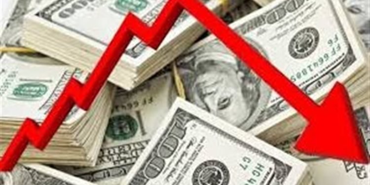 بلومبرج: الجنيه المصري مرشح لمزيد من المكاسب أمام الدولار