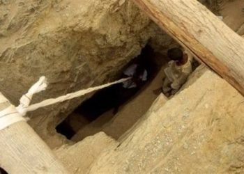 مصرع وإصابة 15 شخصا في انهيار بئر تعدين شمال السودان