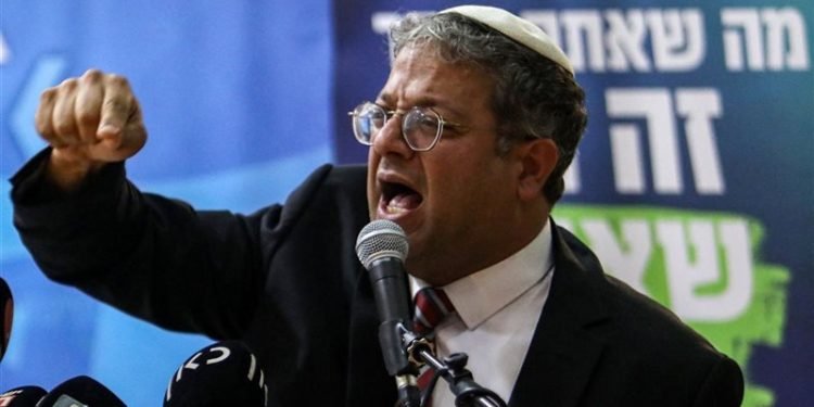 بن غفير يطالب بتفكيك السلطة الفلسطينية ونتنياهو يتهمه بتسريب أسرار حكومية