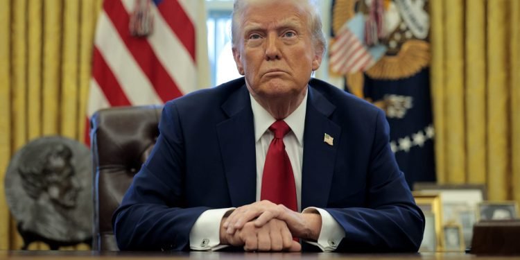 ترامب يلتقي رئيس وزراء قطر في نيويورك لبحث تداعيات الغارة الإسرائيلية على الدوحة