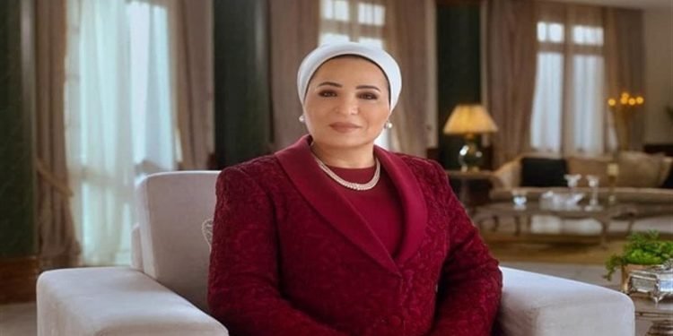 انتصار السيسي تهنئ المصريين والأمة الإسلامية بذكرى المولد النبوي