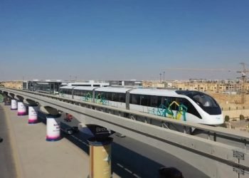 النقل: استمرار التشغيل التجريبي لمونوريل شرق النيل بدون ركاب