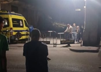 انهيار عقار مكون من 5 طوابق بمنطقة باب الشعرية