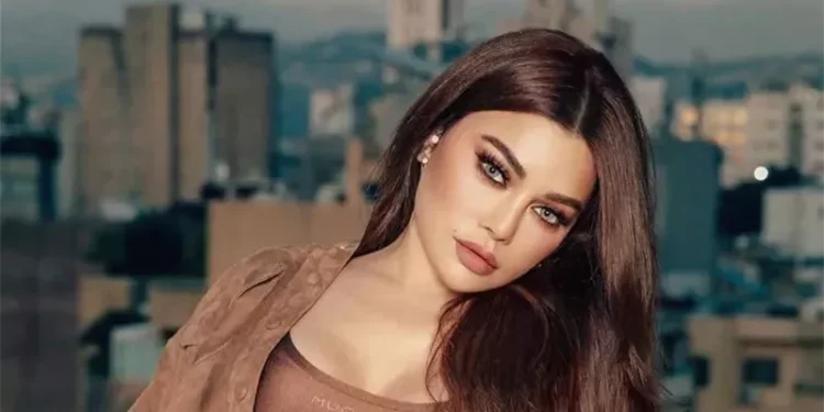 تأجيل دعوى إلغاء قرار نقيب الموسيقيين بمنع هيفاء وهبي من الغناء لـ16 نوفمبر