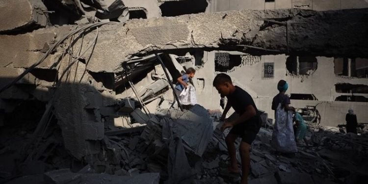 استشهاد 41 فلسطينيا بنيران الاحتلال منذ فجر اليوم في غزة