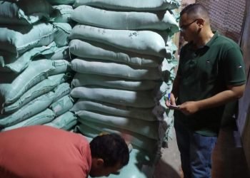 محافظ الغربية يؤكد عدم التهاون وضبط مخالفات مخابز بقطور