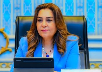 وزيرة التنمية المحلية تستعرض تقريرًا حول أبرز جهود وحدة السكان المركزية خلال شهر أغسطس 2025