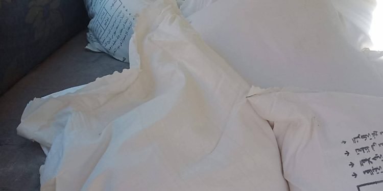 ضبط 600 كجم دقيق بلدي مدعوم بمطحن غلال بإسنا