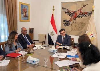 وزير الثقافة يبحث مع اليونسكو تطوير المتاحف والتعاون في الذكاء الاصطناعي وصون التراث الإفريقي