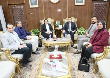 محافظ المنوفية يلتقي رئيس قطاع الرعاية الصحية والأساسية وتنمية الأسرة بوزارة الصحة