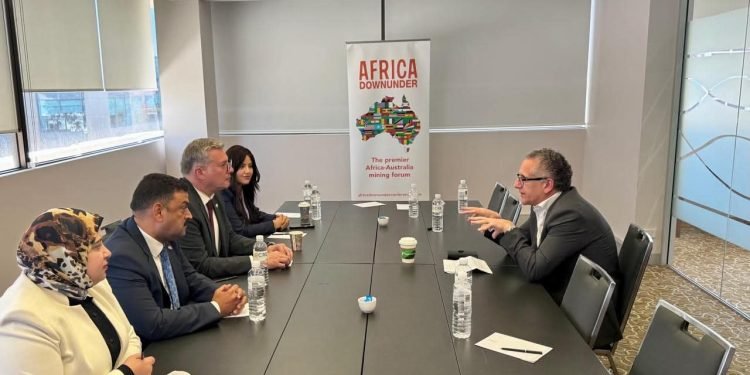 مصر تختتم مؤتمر التعدين بأستراليا باجتماعات وزير البترول لجذب الاستثمارات