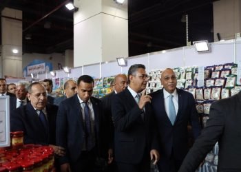 شباب جهاز تنمية المشروعات يشاركون في معارض (أهلًا مدارس) بمختلف محافظات الجمهورية