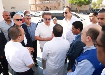 وزير الصحة يشهد تدشين 6 معدات جديدة للفرم والتعقيم في عدد من المحافظات