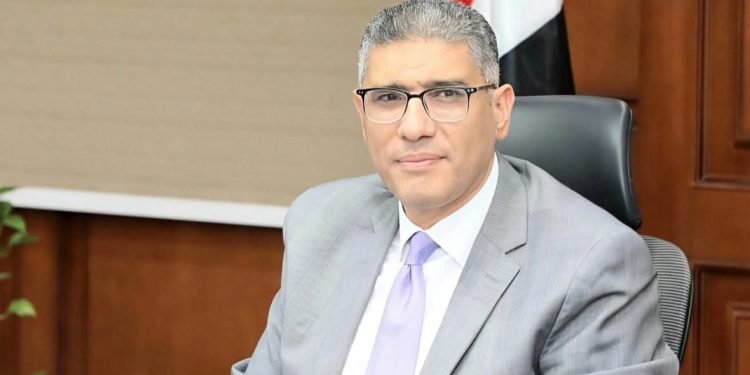 محافظ الجيزة : إقامة 23 معرضًا “أهلاً مدارس” لتخفيف الأعباء عن كاهل المواطنين بالأحياء والمراكز