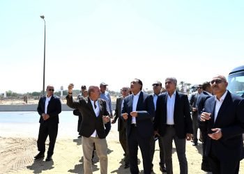 رئيس الوزراء يُتابع أعمال التطوير الجارية بالمنطقة المُحيطة بالمتحف المصري الكبير
