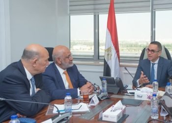 وزير الاستثمار يبحث مع وفد البنك الدولي سبل تعظيم الشراكة ودعم الاقتصاد المصري