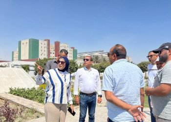 وزير الإسكان يُوجه بمراجعة التجهيزات والاستعدادات الخاصة بفصل الشتاء بالمدن الجديدة