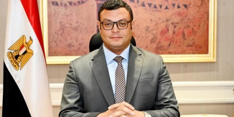 وزير الإسكان يتابع الموقف التنفيذى لمشروعات “سكن لكل المصريين” و”النادي الاجتماعي” بمدينة أكتوبر الجديدة
