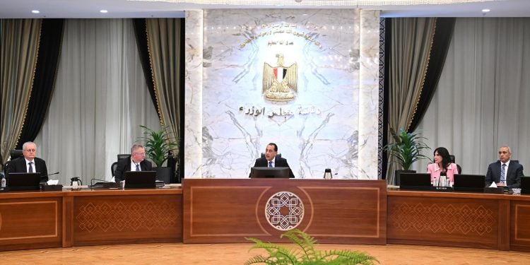 مباحثات مصرية روسية بالعاصمة الإدارية لبحث الاستثمار والطاقة والأمن الغذائي