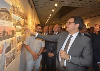 وزير الثقافة ومحافظ القاهرة يكرّمان الفائزين بجائزة الحفاظ على التراث 2025
