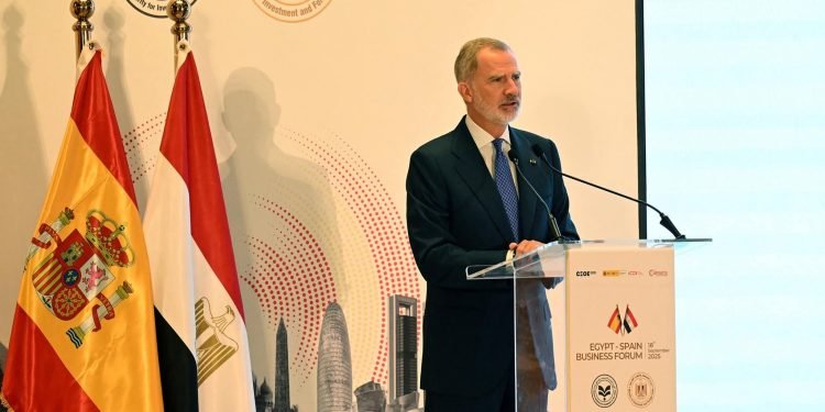 ملك إسبانيا يشيد بالشراكة الاقتصادية مع مصر وفرص الاستثمار المشتركة