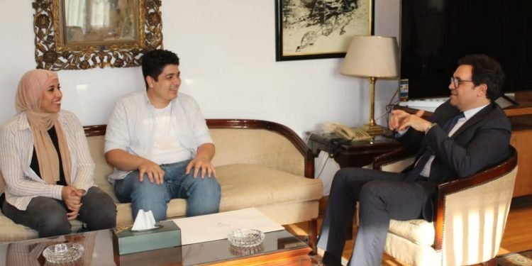 بعد نجاحها في أسوان… وزير الثقافة يطلق مشروع “ذهب مصر” لتجميل واجهات المدن