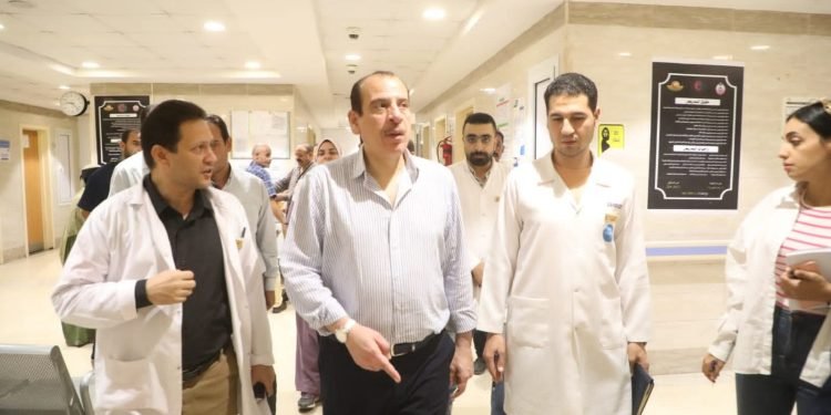 نائب وزير الصحة يتفقد مستشفيات كفر الشيخ ويوجه برفع كفاءة سكن الأطباء خلال أسبوع