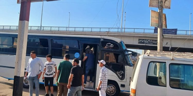 محافظ الغربية يتابع انتظام حركة نقل الركاب في أول أيام العام الدراسي الجديد