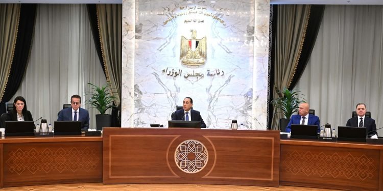 رئيس الوزراء من نيويورك: لا لتصفية القضية الفلسطينية ولا للتطهير العرقي