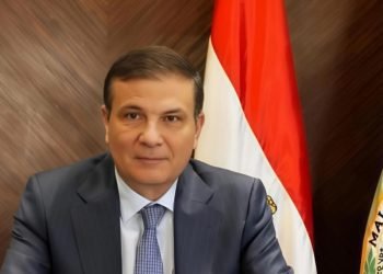 وزير الزراعة يعلن مد صرف أسمدة الموسم الصيفي حتى 10 أكتوبر