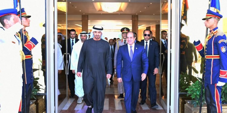 السيسي: الإمارات وطن ثانٍ لمصر وعلاقاتنا الأخوية تزداد رسوخًا