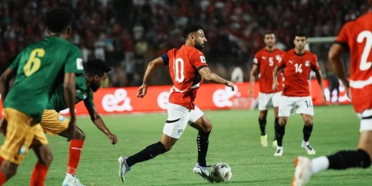 منتخب مصر يتقدم على إثيوبيا في الشوط الأول بهدفي صلاح ومرموش