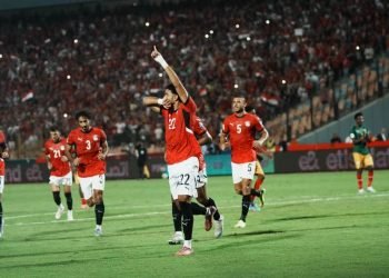 منتخب مصر يهزم إثيوبيا بهدفين ويقترب من التأهل للمونديال
