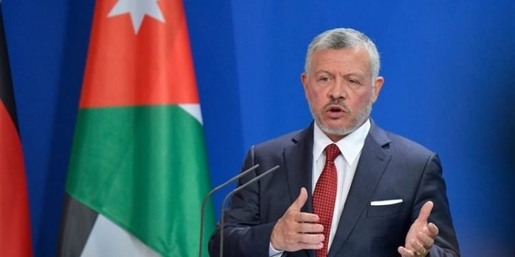 العاهل الأردني يؤكد رفضه لضم الاحتلال الضفة وتهجير الفلسطينيين