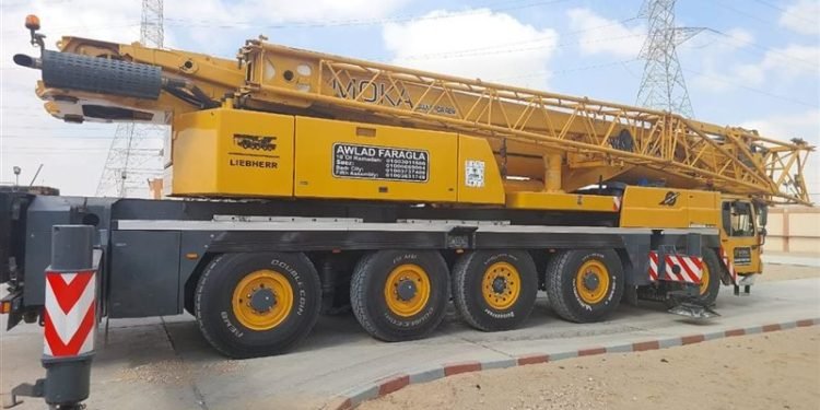 العاشر من رمضان تعزز قدرة محطة محولات S13 بتركيب محول جديد 40 ميجا