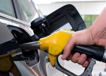 هل ترتفع أسعار البنزين والسولار من جديد بعد 19 يومًا؟.. تفاصيل