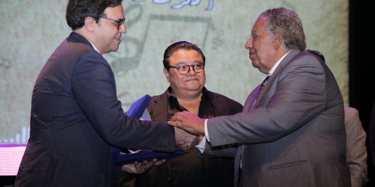 تكريم الموسيقار علي سعد في يوم الموسيقي المصري