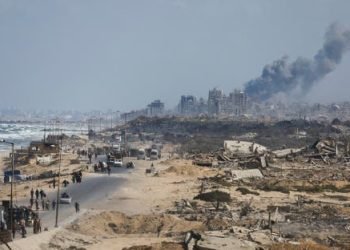 غزة تحت النيران.. غارات إسرائيلية مكثفة وتوغل بري يوسع دائرة الدمار