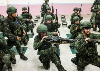 بعد الضربة الإسرائيلية على الدوحة.. التلفزيون القطري يعرض مناورات عسكرية