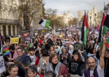 مظاهرات فى مدريد ضد إسرائيل ولدعم أسطول الصمود المتجه إلى غزة