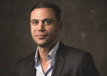 الليلة.. محمد إمام يعيش أجواء من المُطاردات المُثيرة في “كوبرا” على “MBC مصر”